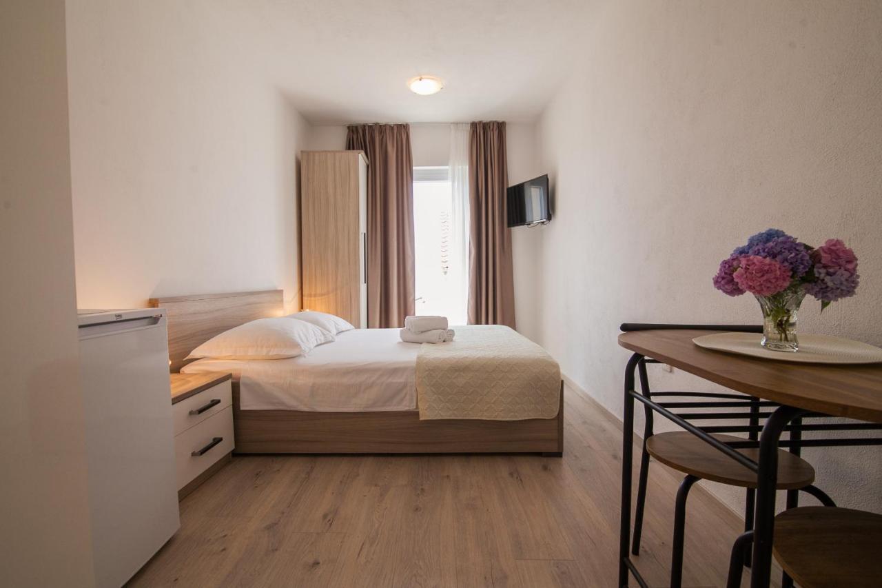 Eni Apartments Бол Экстерьер фото