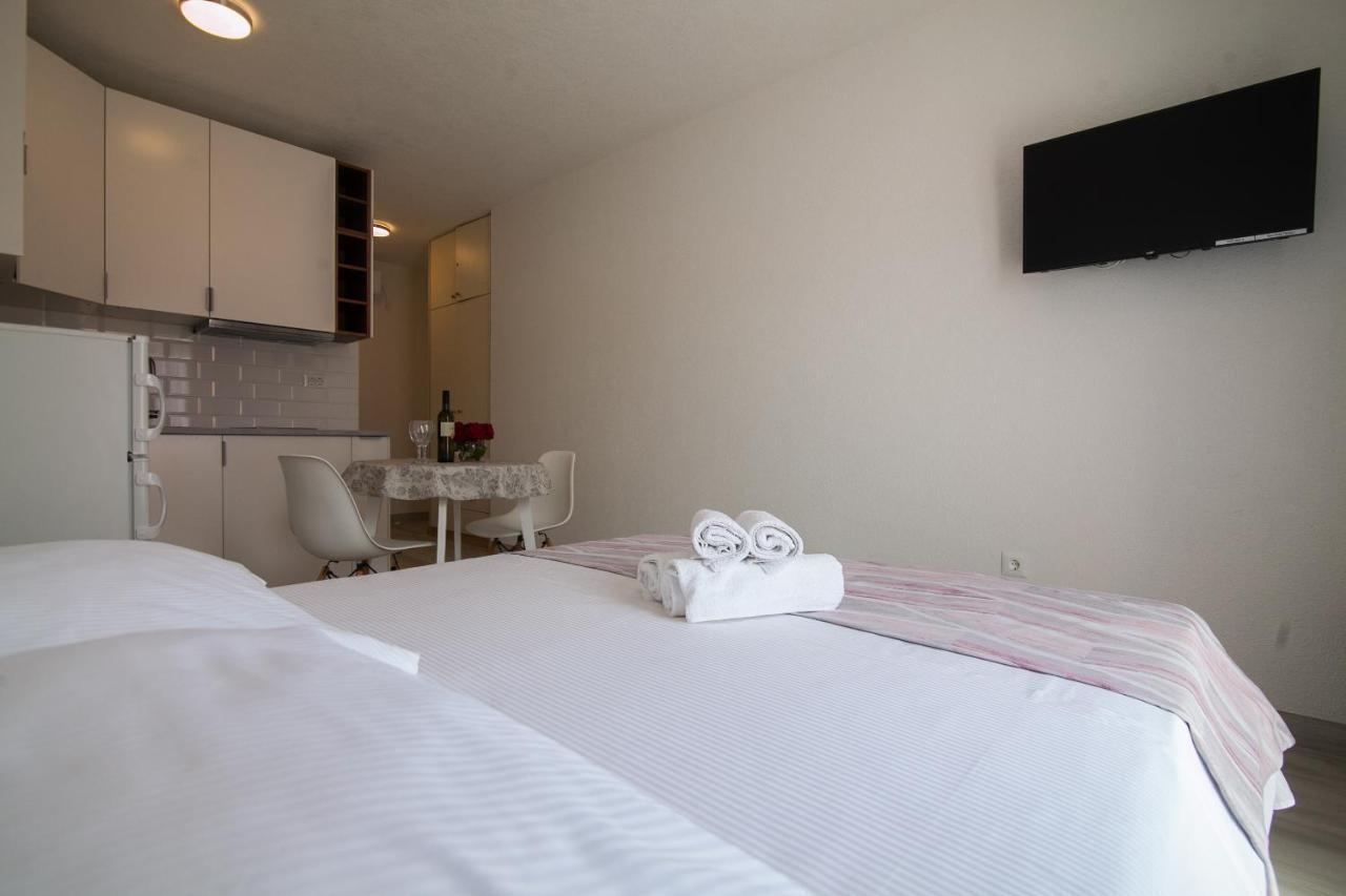 Eni Apartments Бол Экстерьер фото