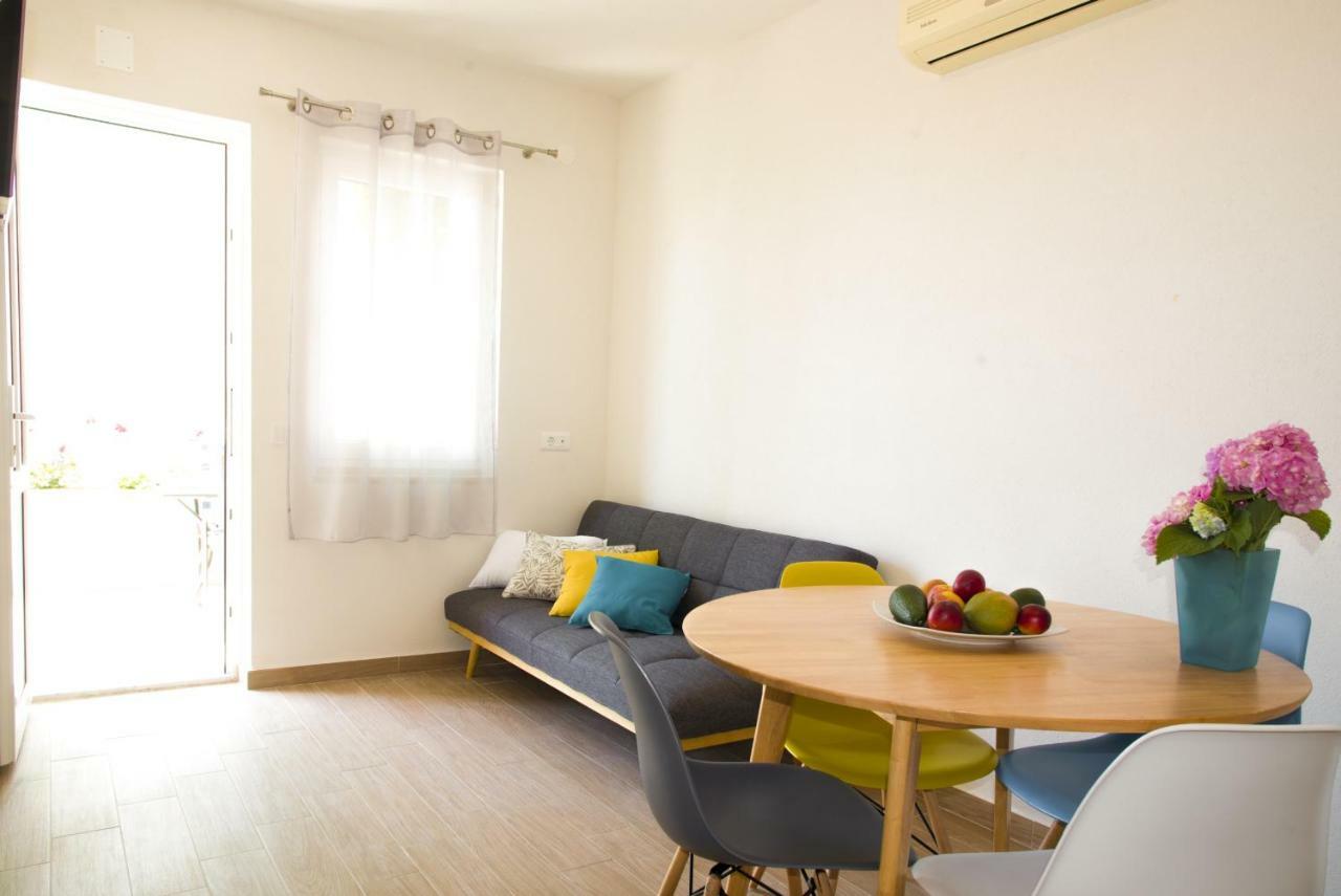 Eni Apartments Бол Экстерьер фото